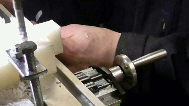Фрезерование сверлильным станком.mp4 смотреть онлайн