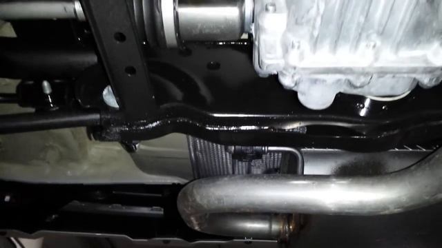 Renault DUSTER 4WD Рено Дастер вид снизу Underbody