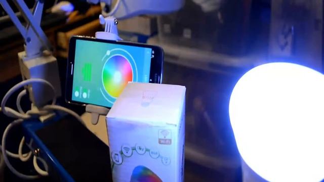 Smart WiFi RGBW LED Light Bulb Model AF820 E27 6W Review смотреть онлайн