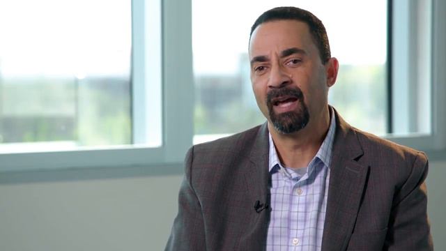 Kevin Edwards on Why Constant Improvement Is Cornerstone of Nuclear Energy смотреть онлайн