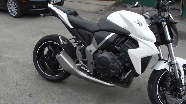 Honda CB-1000R 2009 Обзор 360 градусов смотреть онлайн