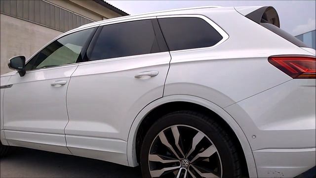 VW Touareg 3 – soft door closing – komfortno soft close zapiranje vrat смотреть онлайн