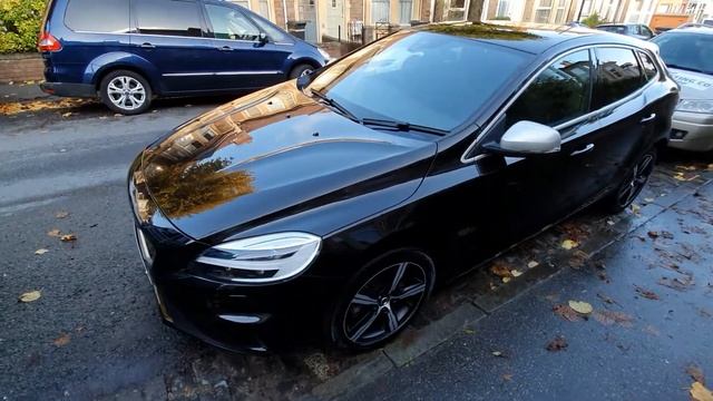 2017 Volvo V40 D4 R Design Interior and Exterior Video View смотреть онлайн