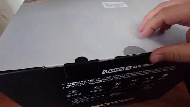 Распаковка Marshall Stanmore ll смотреть онлайн