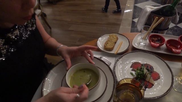 Все включено! Итальянский ресторан в турецком отеле! Это вообще возможно? смотреть онлайн