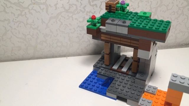 БАЦ… Обзор набора LEGO Minecraft «Заброшенная шахта» смотреть онлайн