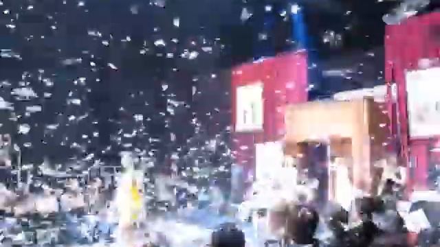 Показ коллекции бренда GULI и дизайнера Лены Ленской смотреть онлайн