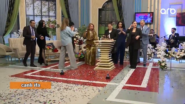 Xəbər ətər | Səkinə İsmayılova & Mələkxanım Əyyubova | Gəl-gəl смотреть онлайн