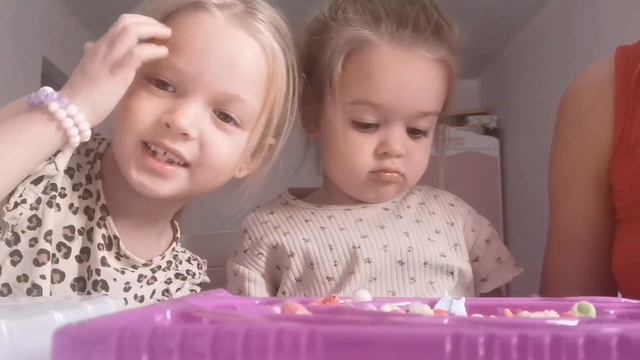 Делаем браслеты и бусы ✨ смотреть онлайн