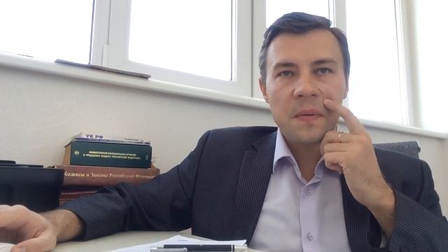 Имеет ли право работодатель уволить беременную женщину? смотреть онлайн