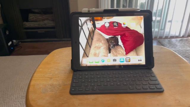 My first Apple device, my 2016 iPad Pro 9.7 смотреть онлайн