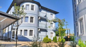 Джемете частный сектор с бассейном. Мини-отели и гостиницы в Джемете. «Вилла Вера» ГОСТЕВОЙ ДОМ