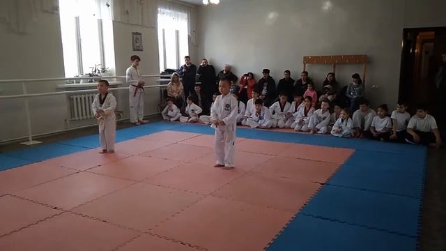 Моя аттестация на жёлтый пояс по Taekwon do ITF смотреть онлайн