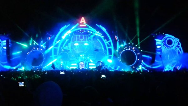 Alfa_future_people_2015