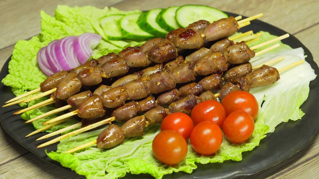 Пикантные КУРИНЫЕ СЕРДЕЧКИ на гриле. смотреть онлайн