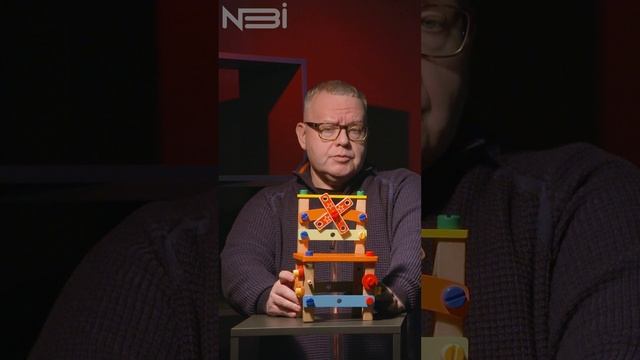 Для чего и где специально делают неудобные стулья? Кто на них сидит и зачем? #shortsvideo смотреть онлайн