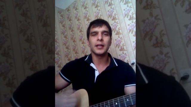 Красиво поёт под гитару. Песня "Фотография" смотреть онлайн