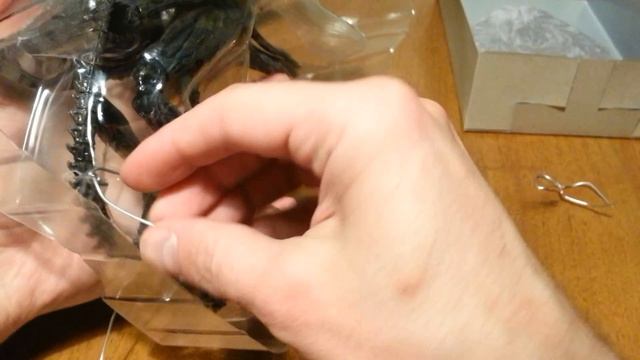 Посылка из Китая - игрушка Чужой (Alien Covenant)