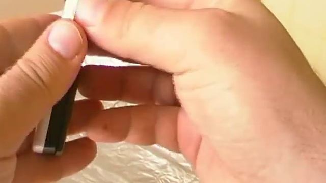 Телефоны CDMA и GSM тест на качество сигнала через фольгу.