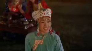 Джеки чан поёт песню  адель