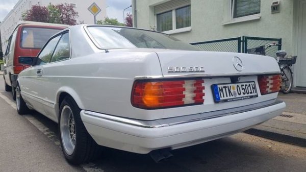 MERCEDES - BENZ W126 COUPE SEC 500