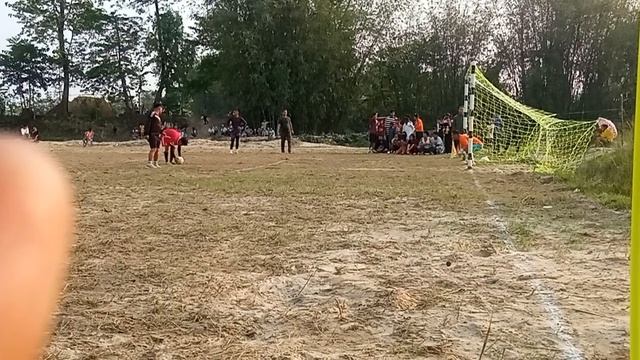 penalty shootout in local tournament. смотреть онлайн