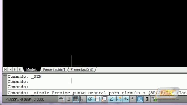 2.5-a Autocad 2013. La Ventana de Línea de Comandos смотреть онлайн