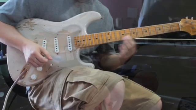 Fender vs Ibanez #fender #ibanez смотреть онлайн