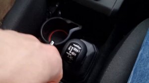 Как на скорости  подключить передний мост на suzuki jimny.