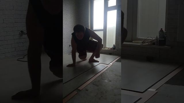 Легкая и быстрая укладка ламината-когда руки сильные и молоток не нужен смотреть онлайн