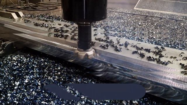 Обработка уступа фрезой MEGA5 с подачей 2,5мм на зуб смотреть онлайн