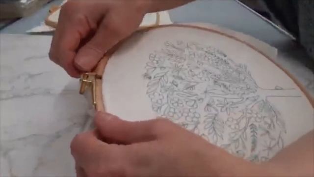 Stitchdoodles Hand Embroidery How To... Use A Nurge Round Hoop смотреть онлайн