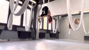 Воздушная акробатика. Петли. Гамак для йоги