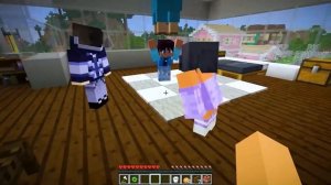Minecraft But We BODY SWAP My Friends!