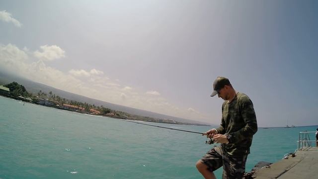 Рыбалка на Гавайях с Причала 2017 смотреть онлайн