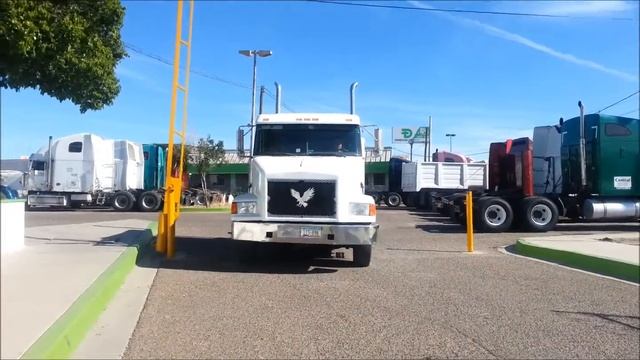 Tractocamion en Venta Volvo Blanco 1995 www.DERECHATRUCKS.com смотреть онлайн