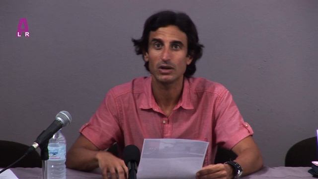 José Jurado Morales, coordinador del curso, presenta la estructura y los contenidos del curso. смотреть онлайн