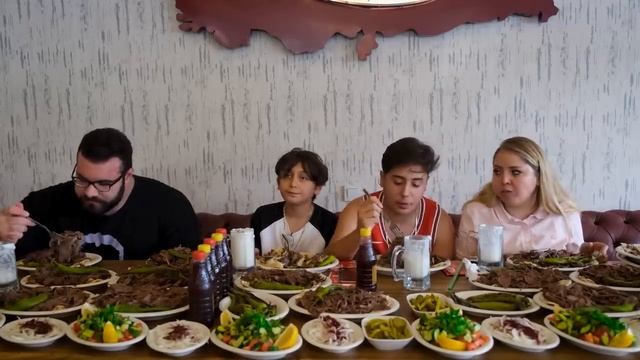 DÖNER YEME KAPIŞMASI! @KuzeyYank