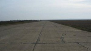 Полчаса до рейса, полчаса до рейса, мы почти у взлетной полосы... Композитор Георгий Мовсесян ...