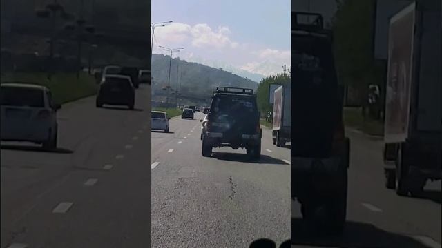 Прогулка по Алмате. Парк Фентези. смотреть онлайн