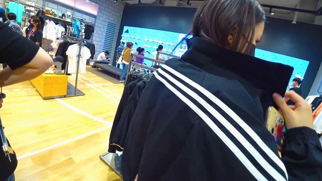 Что носят корейские подростки? Одежда для трейни / Шопинг с Софией / KOREA VLOG /