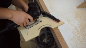Making a Belt Sander Station with 90° tilting Table for a Makita 9404