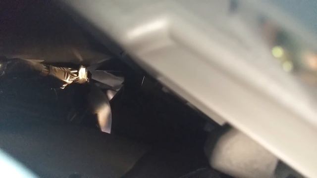 Car backup camera Installation (Xsara Picasso) смотреть онлайн