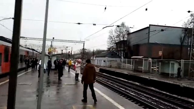 Станция Крюково скоростной поезд москва-санкт-петербург