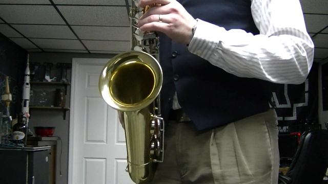 1982 King 615 "Cleveland" Tenor Saxophone смотреть онлайн