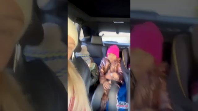 15.11.21 СОНЕЧКЕ 18 лет и мы с детьми поздравления шлем ей в институт смотреть онлайн