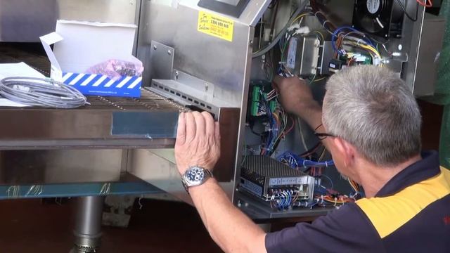 Pizza Oven Repairs смотреть онлайн