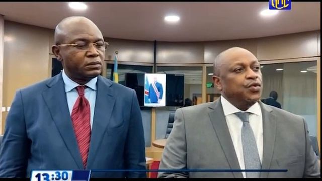 🔴RDC : SUIVEZ LE PRESIDENT FELIX TSHISEKEDI APRÈS SA 2e DOSE DE VACCIN COVID смотреть онлайн