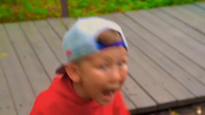 Сеня и Папа прячутся от Динозавров. Веселые серии от Супер Сени