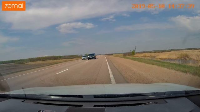 Опасный обгон на трассе в лоб. 169wea01. смотреть онлайн